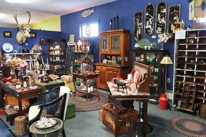 Vintage Shops wells maine