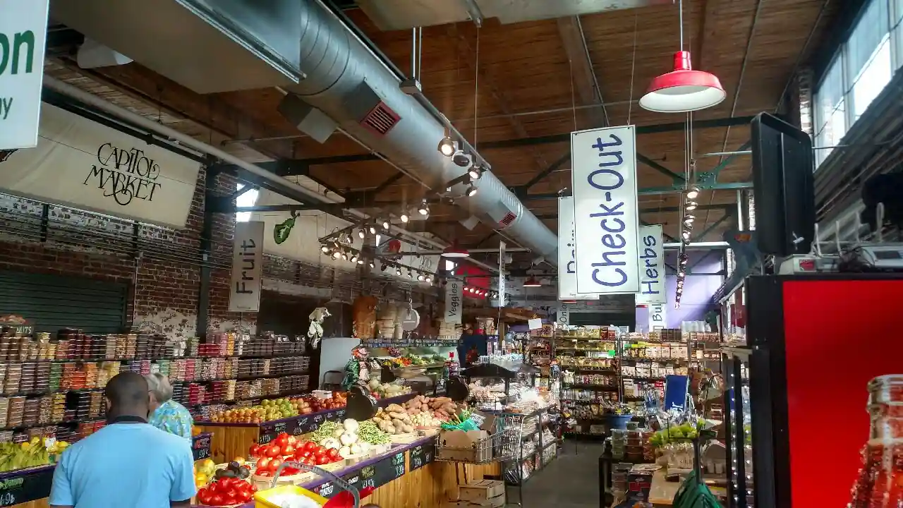 Charleston capitol market inside