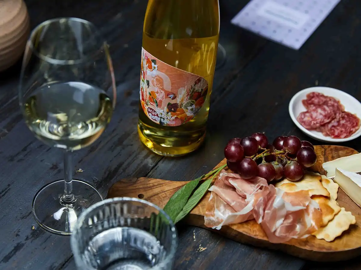 Indulge in Dutch Cheese Wine Tasting 1