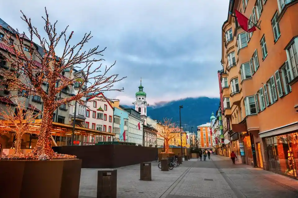 Innsbruck Austria – Five Compact Markets Alpine Views 1