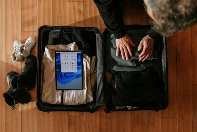 How to Pack a Suit for Air Travel