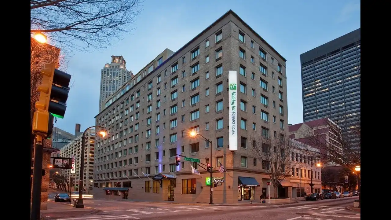 Holiday Inn Express Atlanta Downtown 1